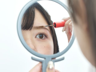 均一につくか