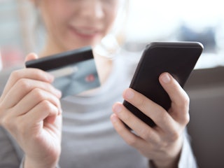 女性の月額料金の安さ