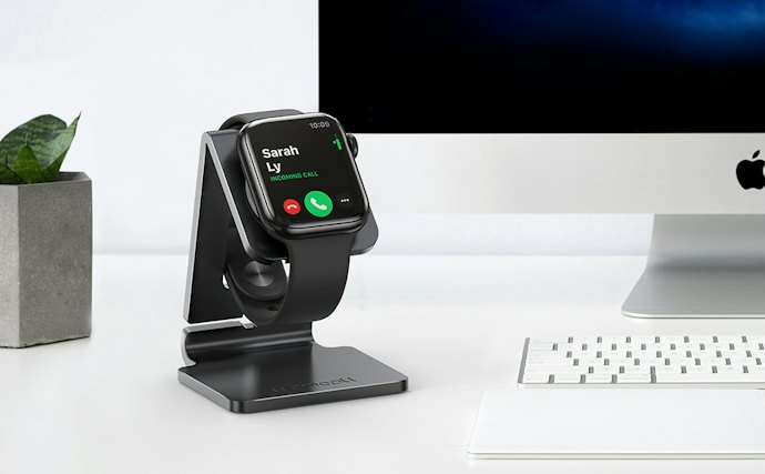 スマートウォッチを使用しているなら専用スタンドが便利