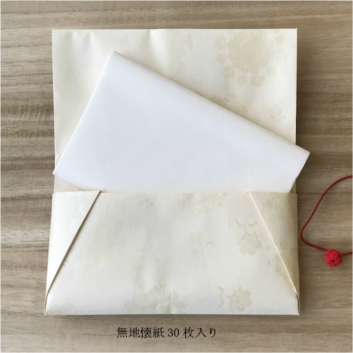 小物を収納するなら多機能なタイプもチェックしよう