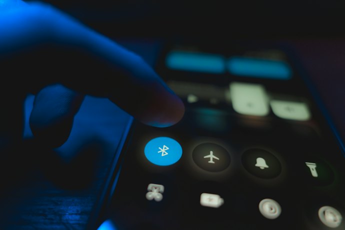 手軽にスマホやPCとつなぎたい人にはBluetooth対応が便利