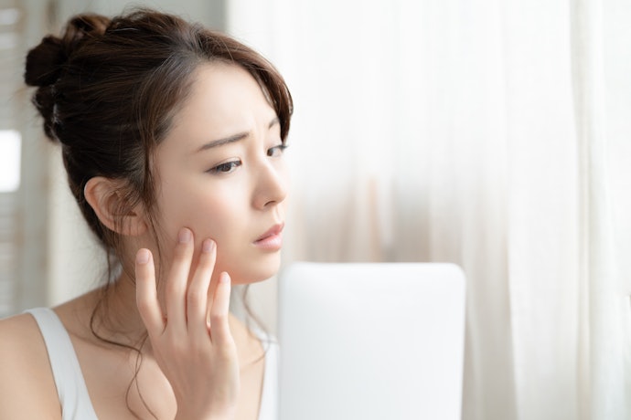 敏感肌の人は、肌トラブルにつながりやすい成分を避けよう