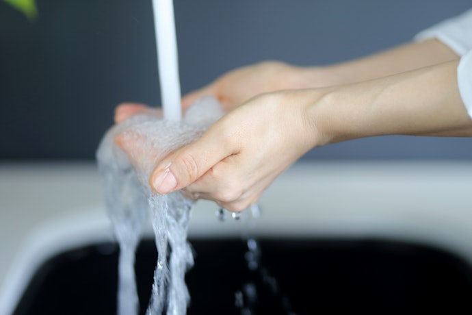 硬水:飲みにくさや苦味があるが、ミネラル補給ができる