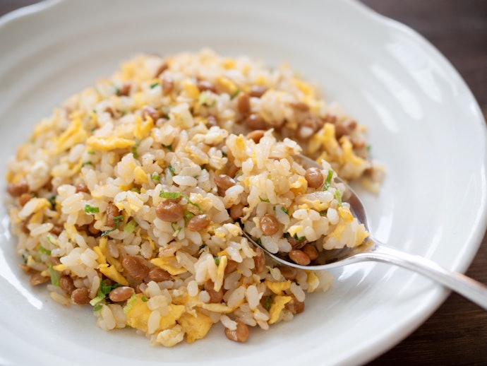 マイルドな風味で食べたいなら納豆チャーハンがぴったり