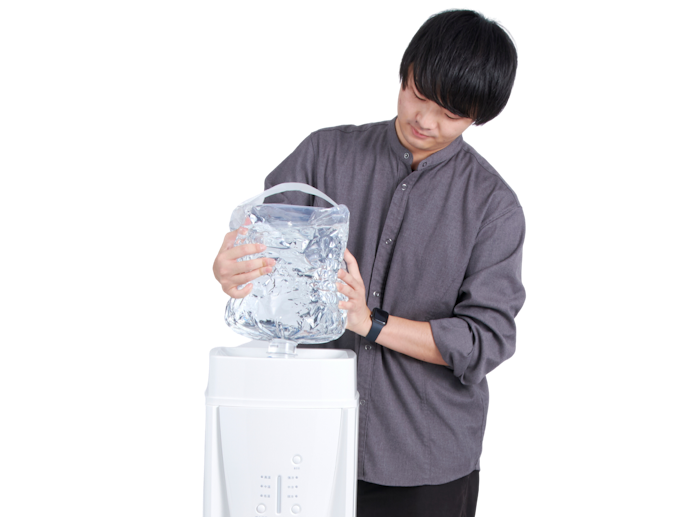 水のボトルが上部にあるウォーターサーバーがおすすめ