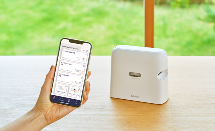 耐候性が高い熱転写式。スマホとパソコンの両方に接続できる