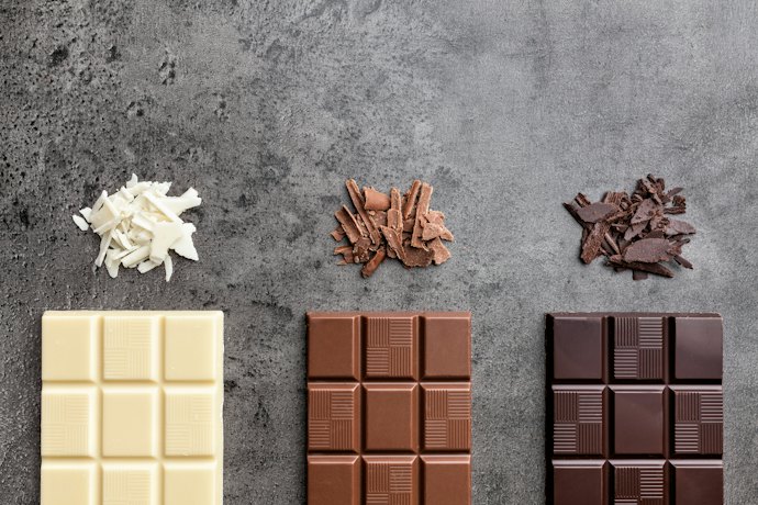 いちごとの相性でチョコレートの種類を選ぼう
