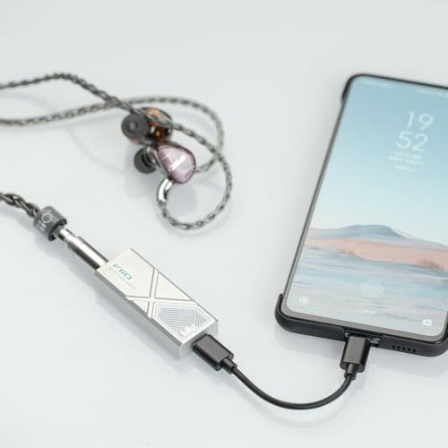 スマホやPCで使いたいなら、接続端子の対応を確認しよう