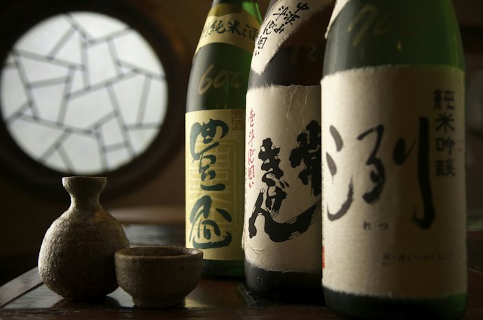 地域の味を味わい尽くせる飲み比べセットも楽しい