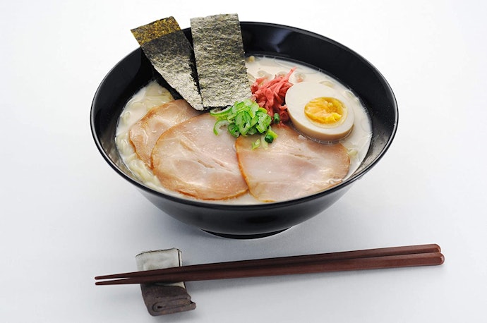 ラーメン1人前は口径15cm以上、容量1000mLが目安