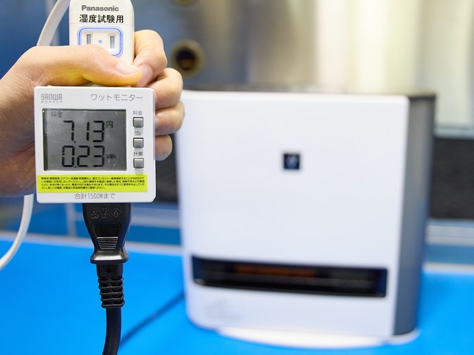 パナソニック 加湿セラミックファンヒーター DS-FKS1204-A 整理番号Q パナソニック 加湿セラミックファンヒーター DS-FKS1204-A 整理番号Q