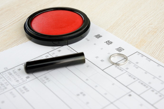 離婚した場合は一括返済や条件変更をしなければいけない