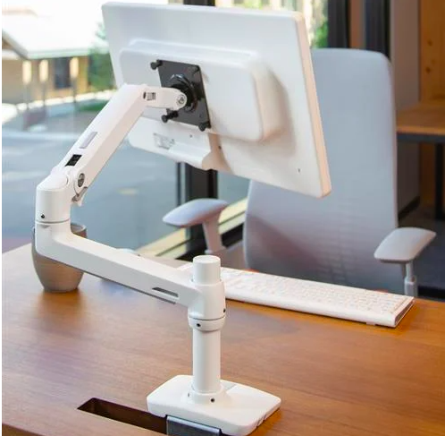 エルゴトロン LX デスクマウントアームをレビュー！クチコミ