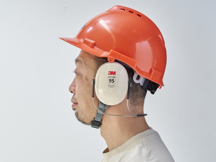 ヘルメットと併用するならネックバンドタイプ