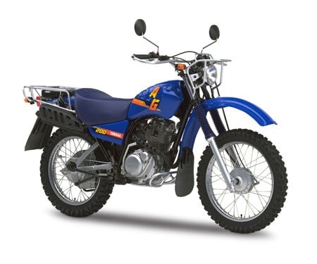 メリット:通常のバイクより軽量で燃費がよく壊れにくい