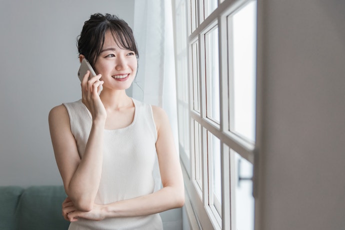 電話回線の音声通話とSMS送信は有料