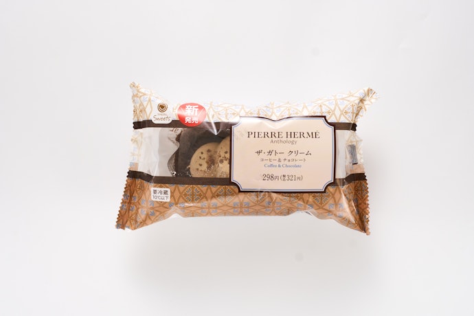 【1位】ファミリーマート【「ピエール・エルメ アンソロジー」監修】ザ・ガトー クリーム(コーヒー&チョコレート)(321円)