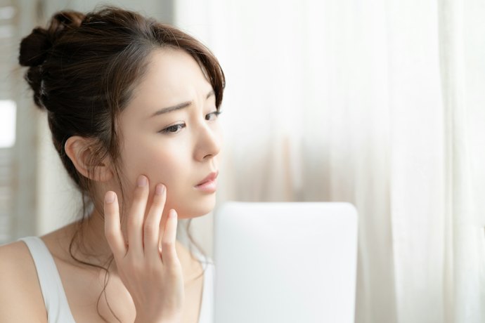 敏感肌の人は、肌トラブルにつながりやすい成分を避けよう