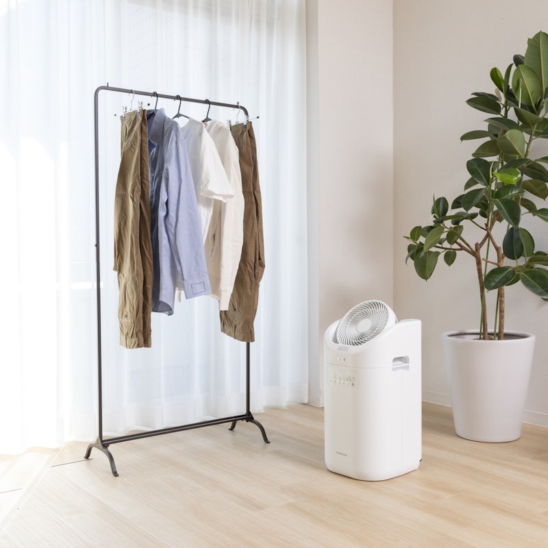 陸奥　未使用サーキュレーター連動 衣類乾燥除湿機 　CDSC-H8023X 陸奥 未使用サーキュレーター連動 衣類乾燥除湿機 CDSC-H8023X コロナ