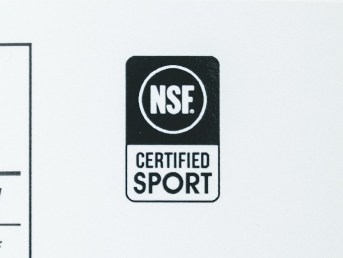 Q. 商品の特徴の1つである「NSF Certified for Sport®」の取得にこだわった理由を教えてください