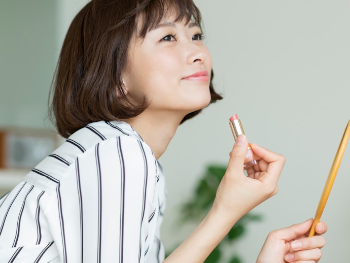 落ちにくさ重視ならティントを。食べても飲んでも落ちにくい!