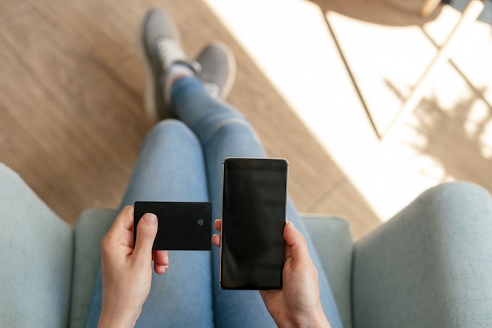 カードタイプのSuicaを利用している人はモバイルSuicaへ移行を