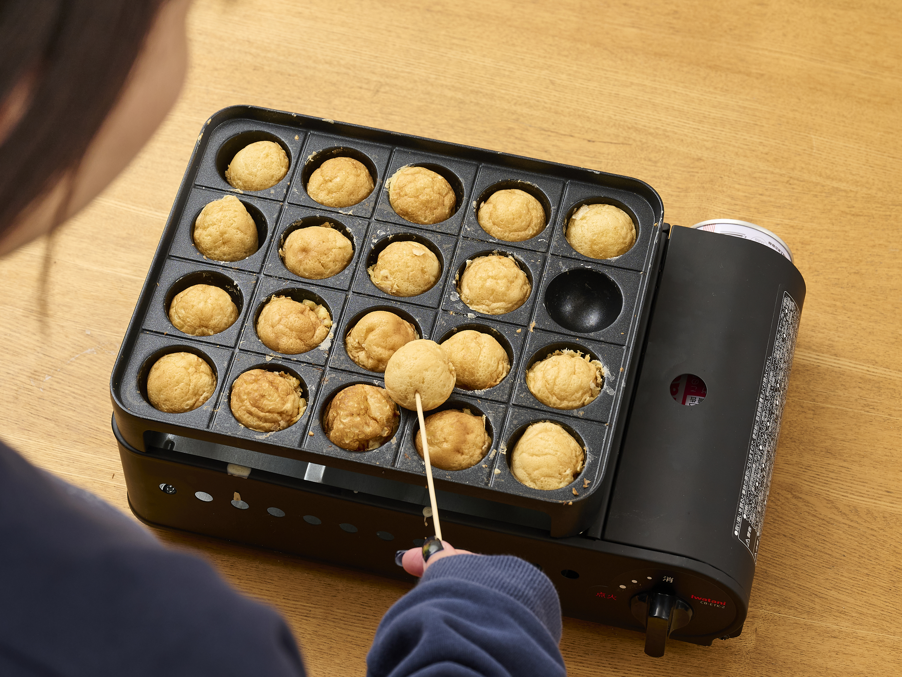 YAMAZEN たこ焼き器 YOH-200 (H) 山善（YAMAZEN） たこ焼き器 たこ焼きプレート タコ焼き機 一人用 着脱