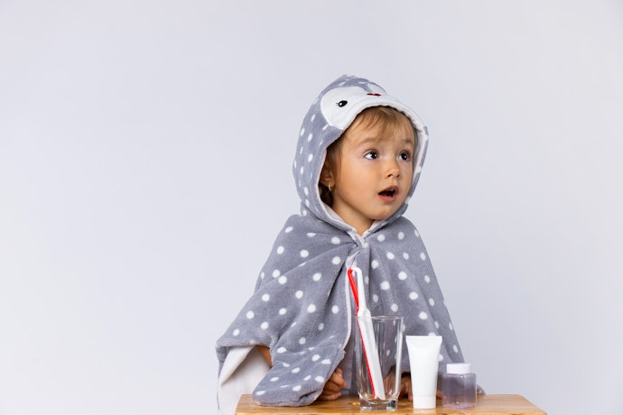 歩き回る幼児期(1~3歳)には、ポンチョタイプがぴったり