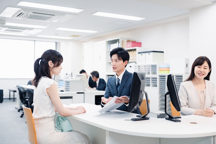 ほかの金融機関や頼れる人から借りられないなら、公的貸付制度
