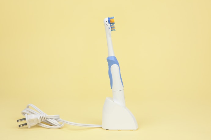 王道は、種類も豊富な充電式。自宅専用ならコンセント給電タイプも