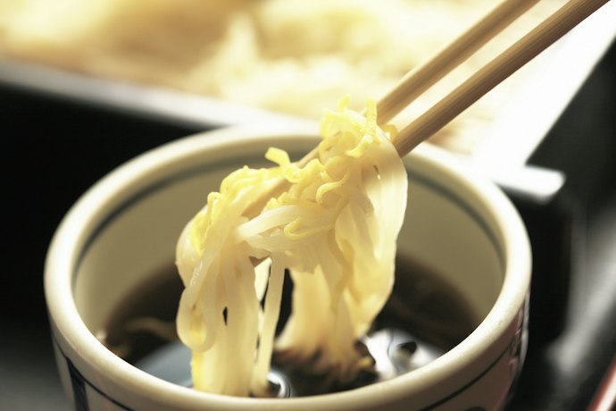 手軽に本格的な味を堪能したいなら、専用つゆが付属したものがベター