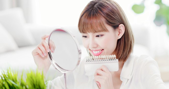 自然な白さに仕上げやすい
