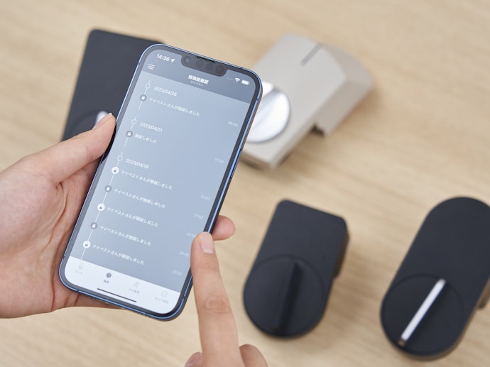 ドアの開閉をスマホに通知。オートロック機能も搭載