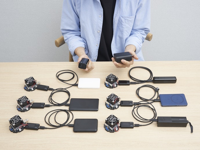実用量は3318mAhでロス率も少なめ。スマホのフル充電が1回分可能