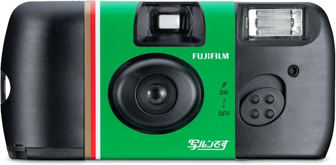 とにかく手軽に1本試すなら、買ってすぐ撮れる「写るんです」のようなレンズ付きフィルムを