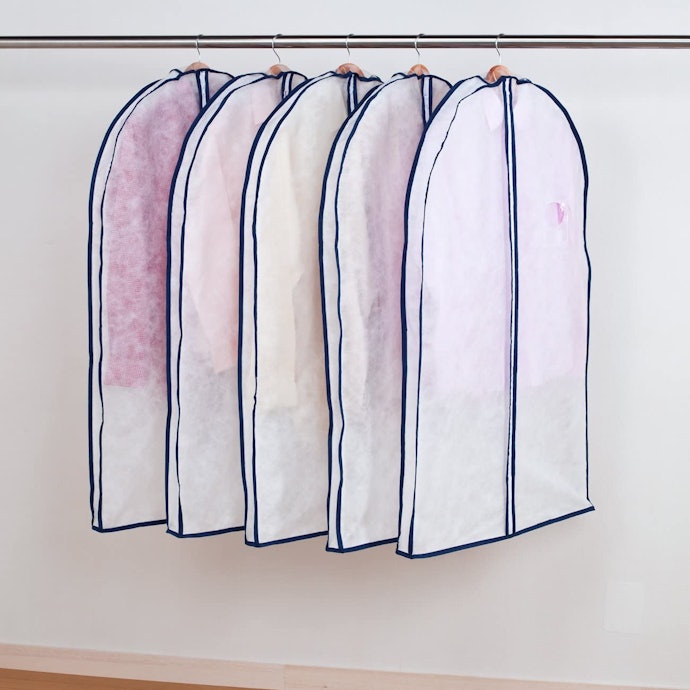 大切な洋服を守るには「1着ずつ」タイプがベスト