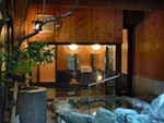 旅先でものんびり過ごしたいなら、温泉・サウナをチェック