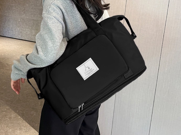 カジュアル系ファッションにはナイロンやポリエステル素材