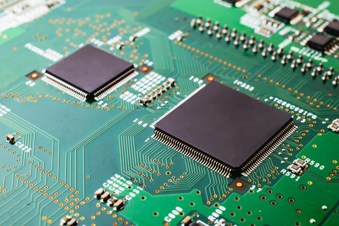 CPUはRyzen 5・Core i5だとデスクワークにも使いやすい