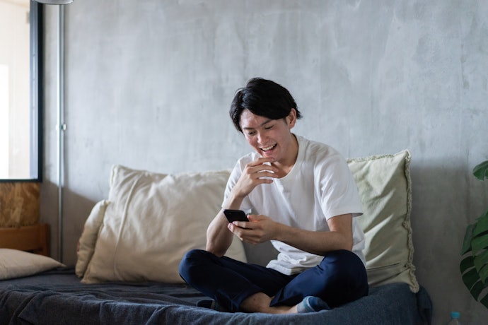 買い物やゲーム以外のサービスを利用して貯める