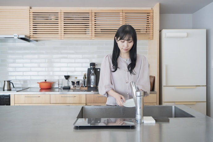 圧迫せずにほぐしたい人は、ながらケアにも便利な温熱ベルトに注目