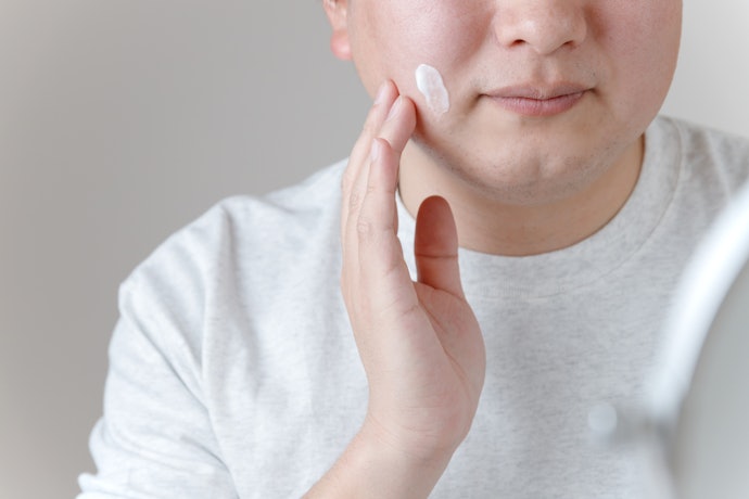 同時にケアしたいなら保湿成分にも注目しよう