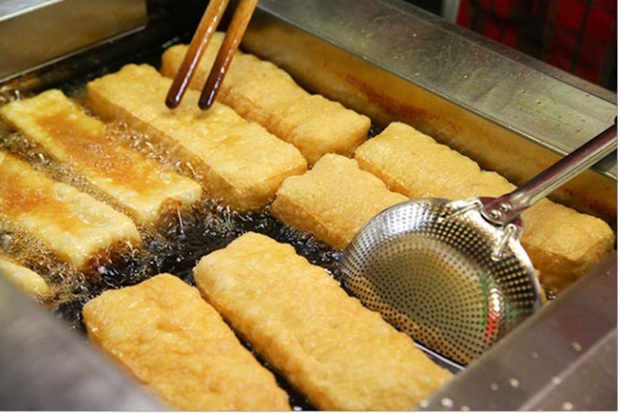 製造工程も重要。二度揚げなどの手法や揚げ油へのこだわりに着目