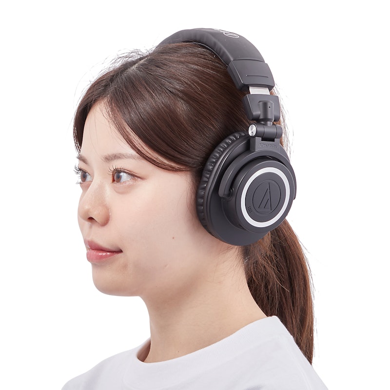 【美品】Audio-Technica ATH-M50xBT2 無線/有線使用可 AUDIO-TECHNICA ATH-M50xBT2 LAB 2024年限定カラーモデル 安心の日本