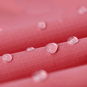 手入れしやすいものがほしい人には撥水性の高いものがおすすめ