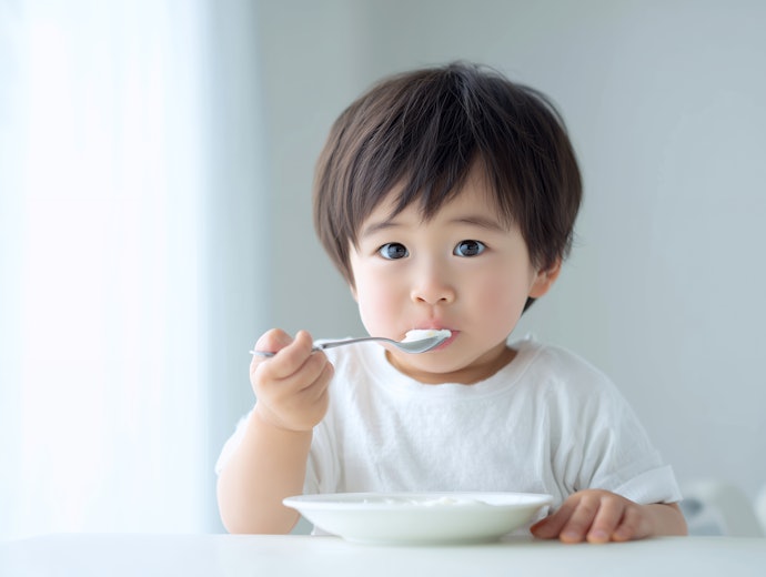 上手にすくえるように、先端が平らなものを選ぼう。サイズや深さもチェック