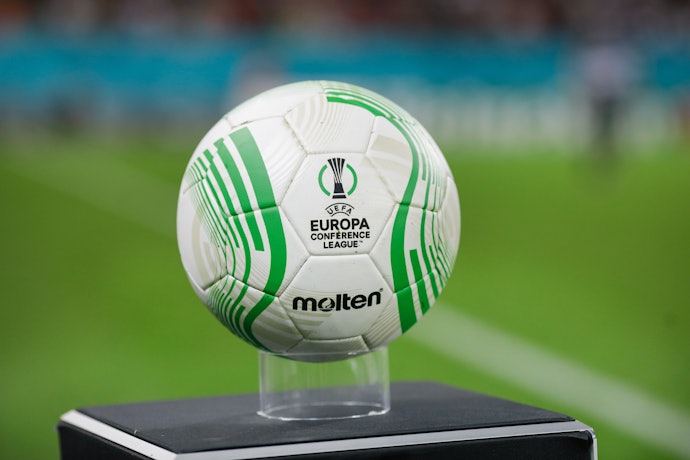 年中さん以上なら有名ブランドのサッカーボールも選択肢に