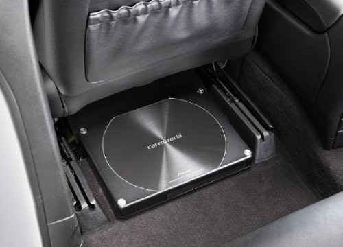 スペースを有効活用したいなら、シート下に置けるコンパクトなモデルを