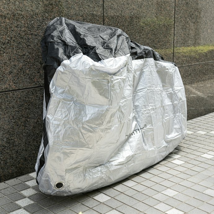 耐久性や厚みを重視するならオックスフォード生地やナイロンがベター