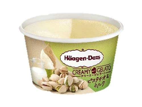 味の変化を楽しむなら、複数のフレーバーが入ったジェラートがぴったり